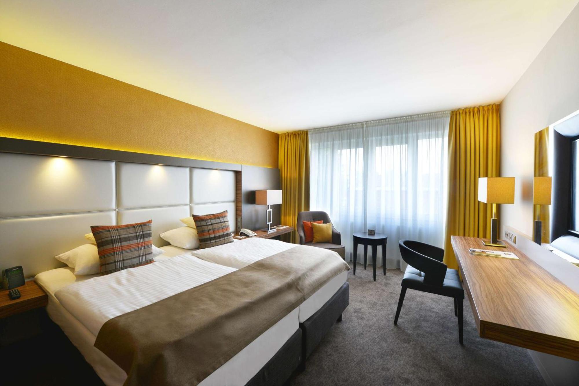 Best Western Plus Delta Park Hotel Манхайм Екстериор снимка
