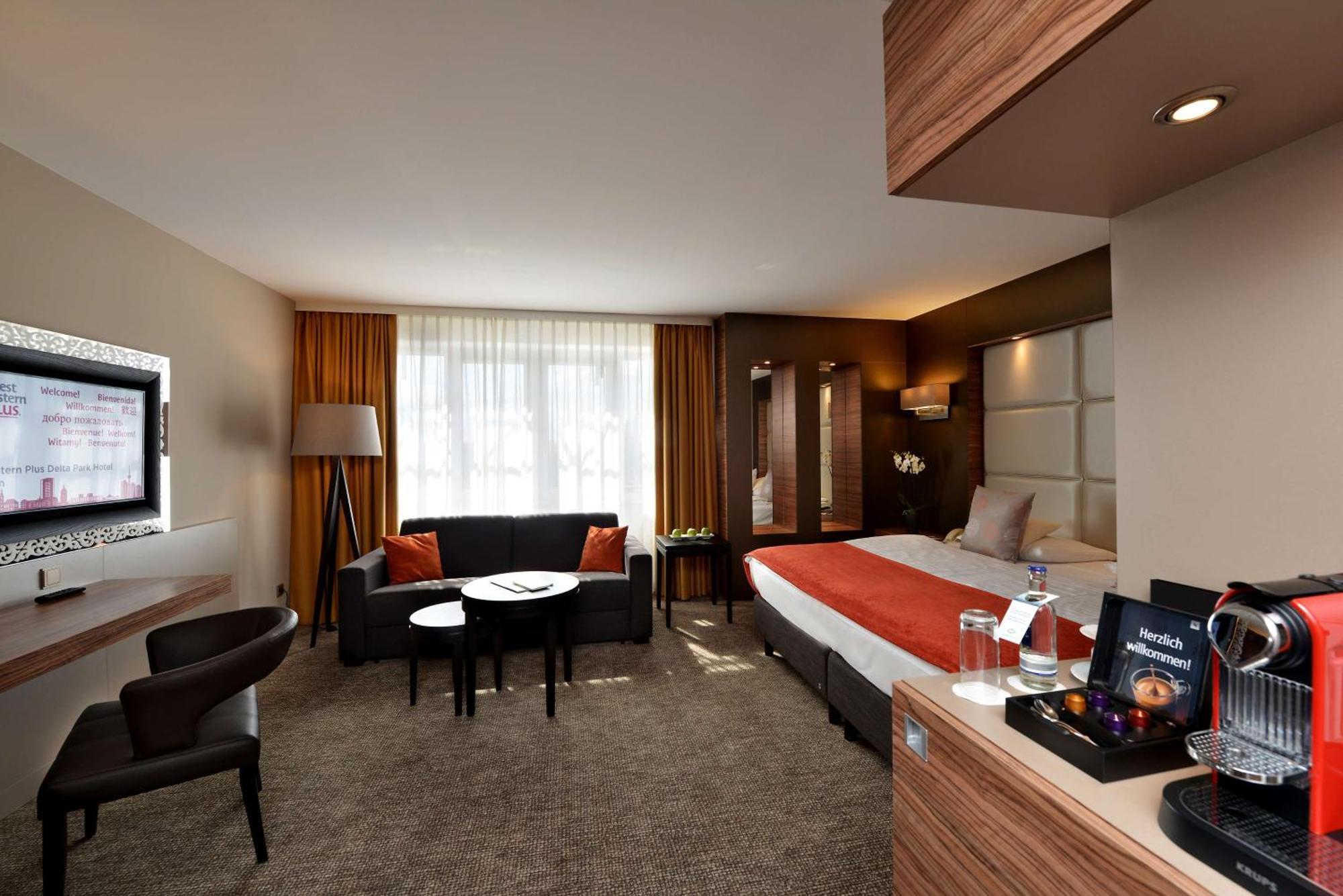 Best Western Plus Delta Park Hotel Манхайм Екстериор снимка